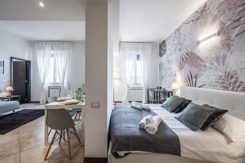 Sotto Le Due Torri 5* Apartment Bologna Exterior photo